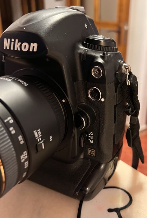 Nikon D3S folosit dar arata ok