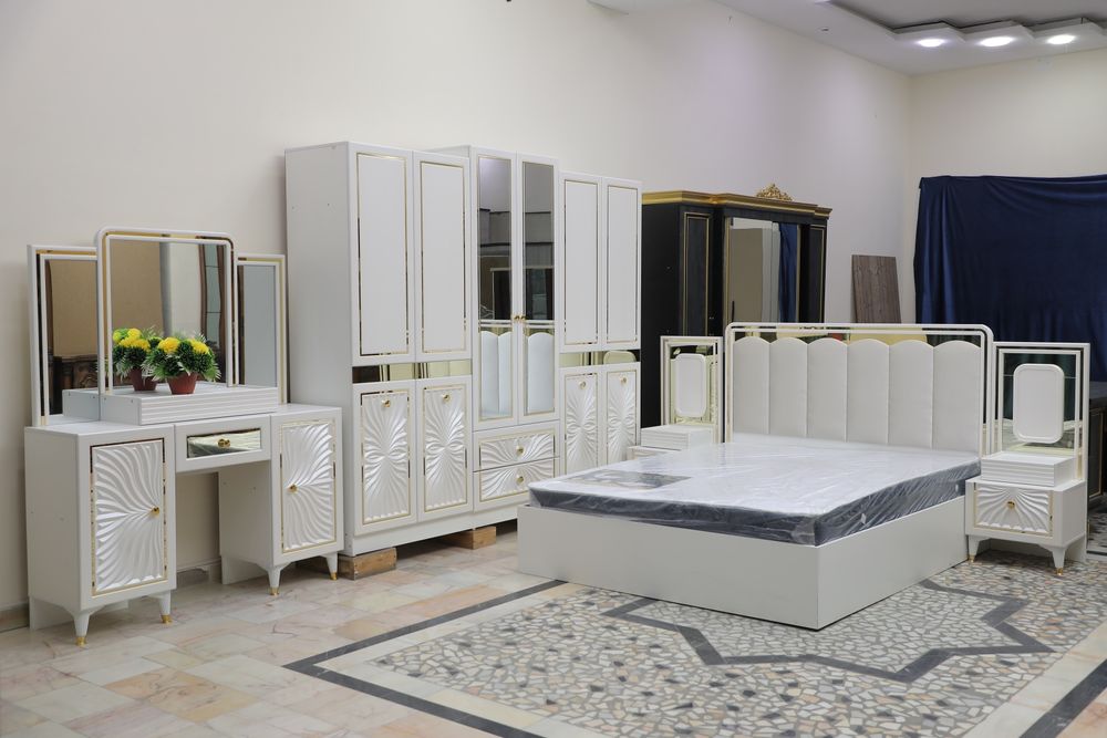 Спальный гарнитур