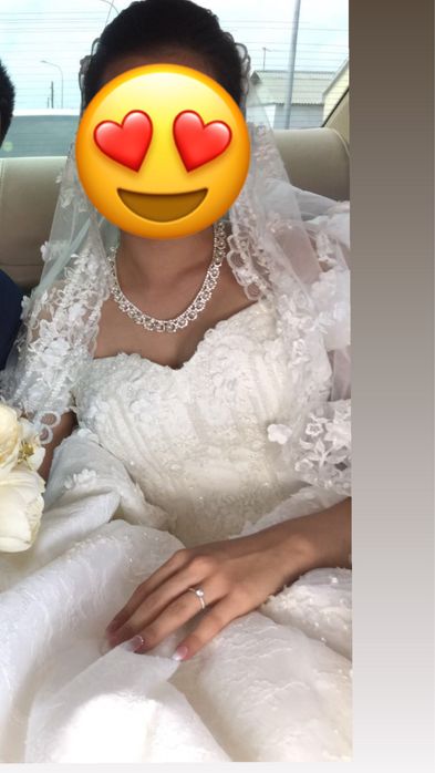 Шикарное свадебное платье