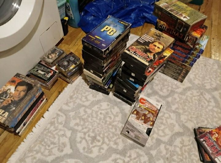 Диски ДВД ВХС кассеты DVD vhs.