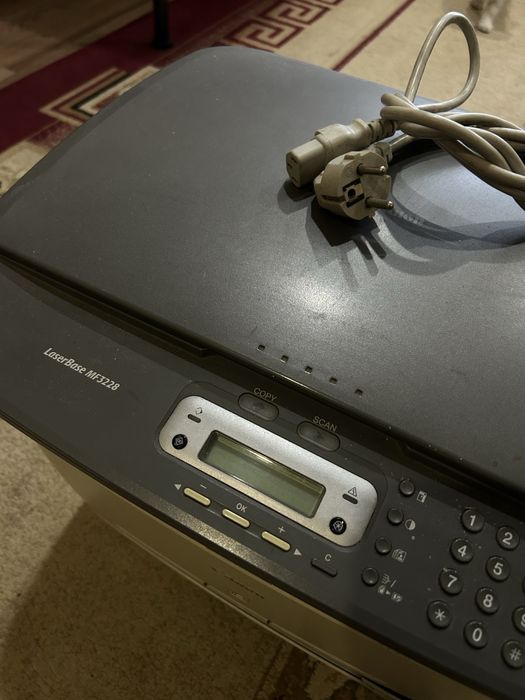 Продам принтер CANON LASERBASE MF3228