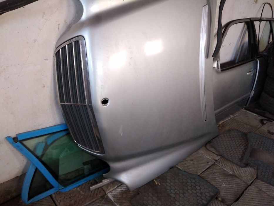 Mercedes E220 на части