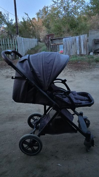 Отдам коляску в хорошем состоянии