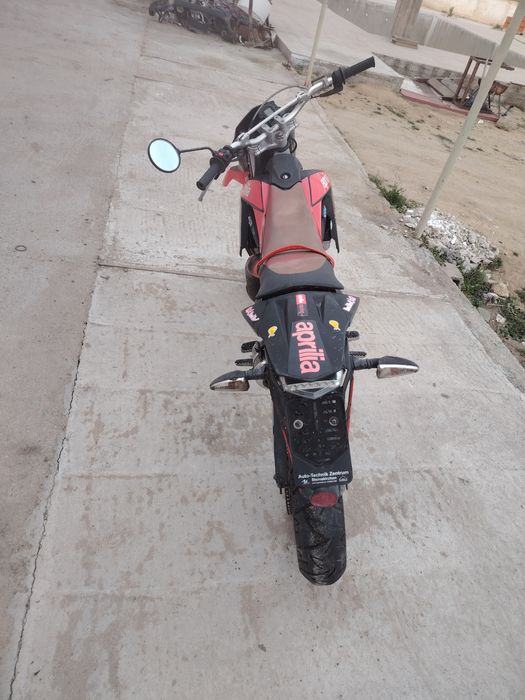 Aprilia sx 50 нов внос