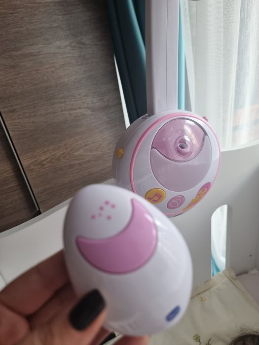 CHICCO Музикална въртележка MAGIC STARS РОЗОВА