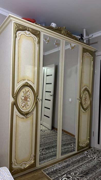 Шкаф,шифонер для спальня,гостиниц.