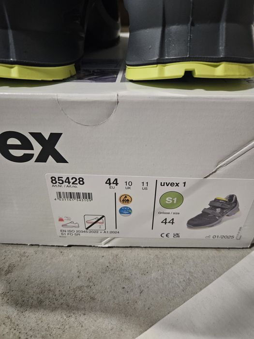 Работни обувки / safety shoes