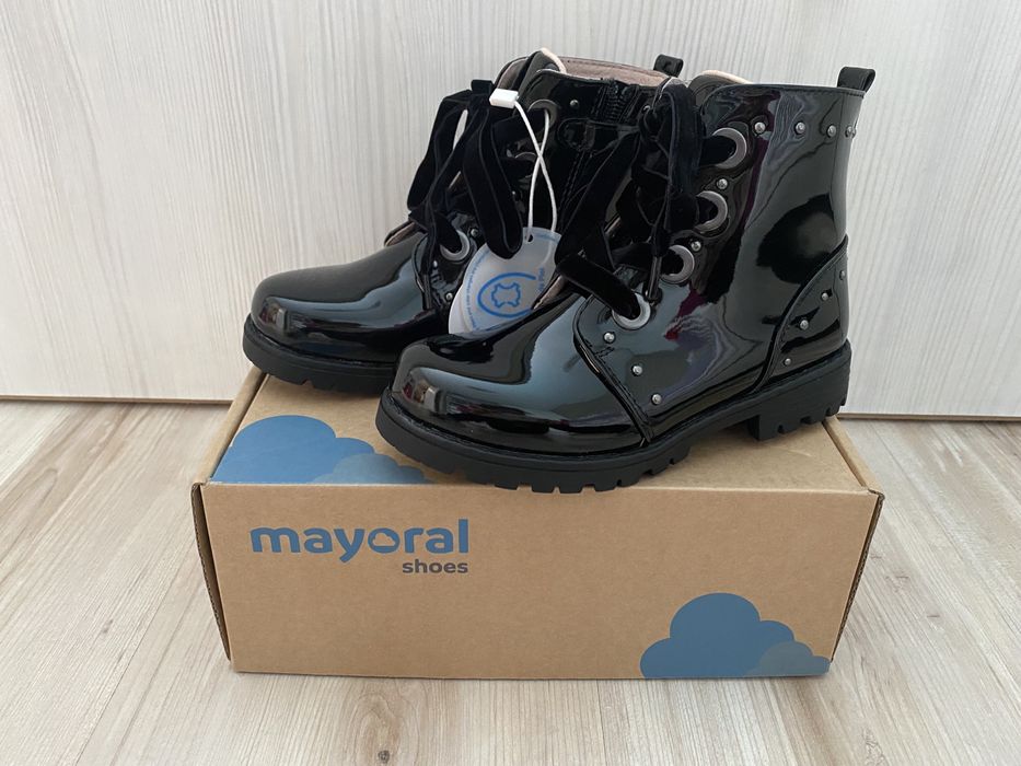 Боти за момиче Mayoral