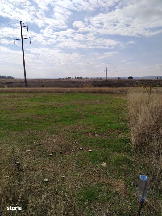 Teren intravilan zona Damila, 800 mp cu deschidere de 40m