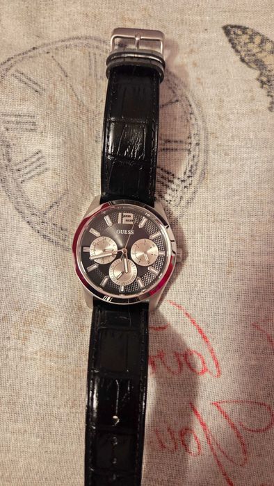 Мъжки часовник Guess