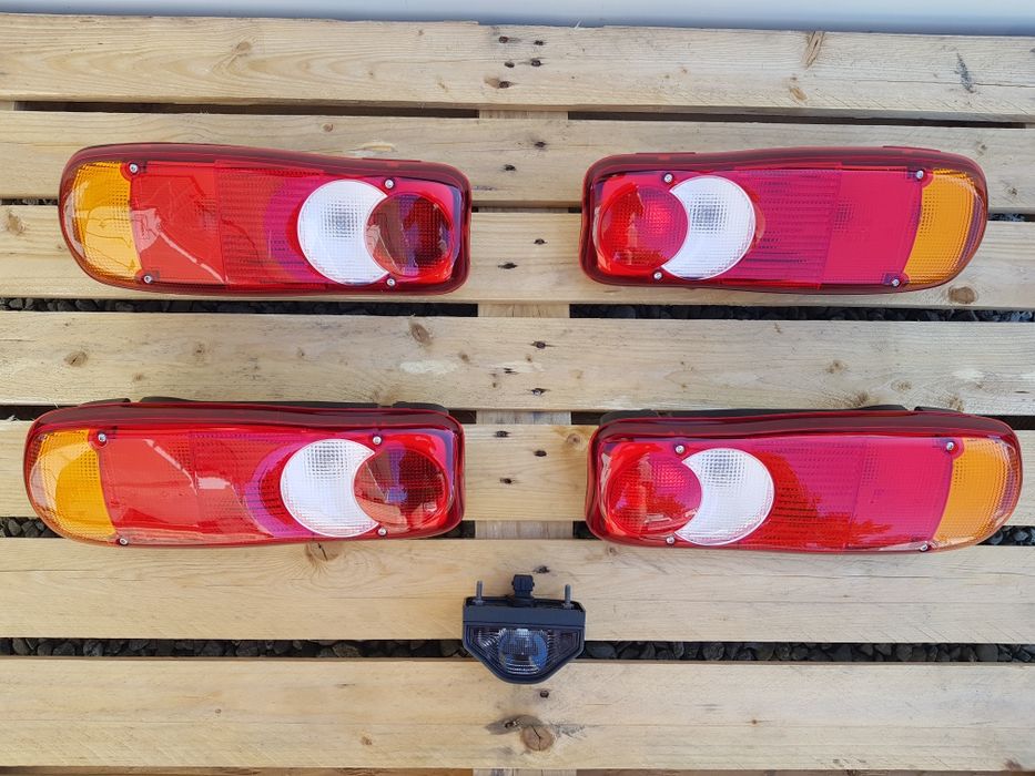 Lampa Stop Tripla spate stanga dreapta Autoutilitare Master Movano