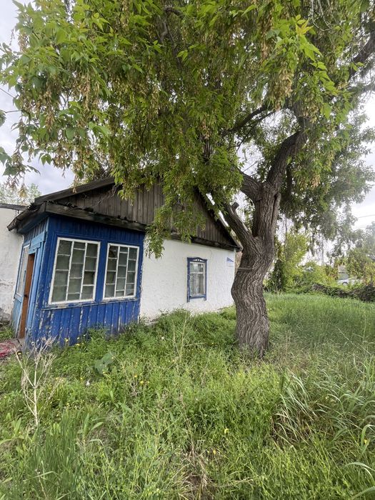 Продам дом участок в центре