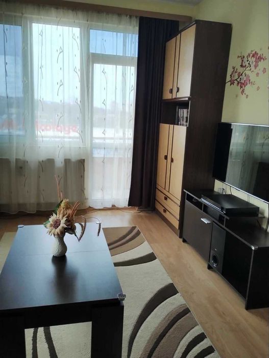 Продава се Едностаен апартамент в Плевен, Идеален център - 44 кв.м за 1523 €/кв.м - Снимка #1