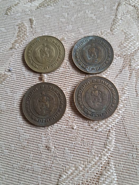 Стари български монети