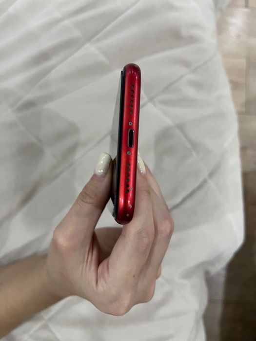 Продам Apple iPhone XR