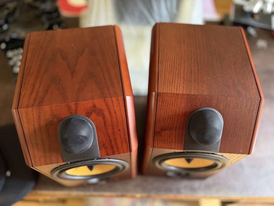 Bowers & Wilkins CDM1 Special Edition