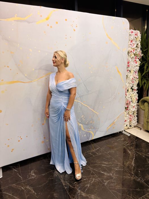 Rochie eleganta din matase