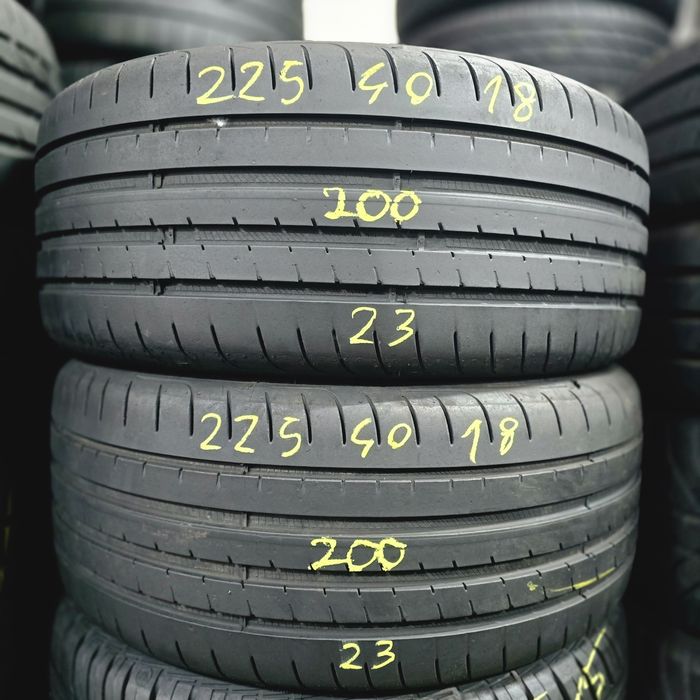 2x 225/40/18 VARA DUNLOP 2023 Stare excelentă
