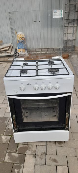 Продам газ плиту