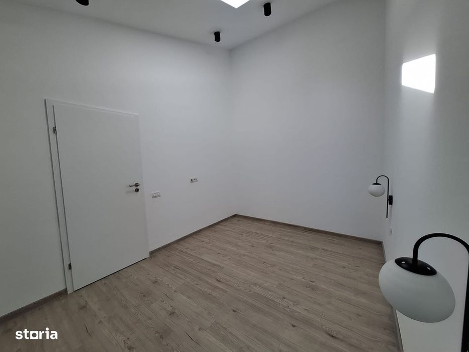 Studio in Vila , Centrala Proprie , Totul Nou L354 — fotografia 1