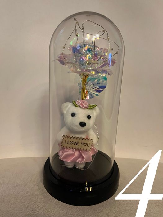 Вечна роза в купол, с мече и лампички, Свети Валентин , годишнина