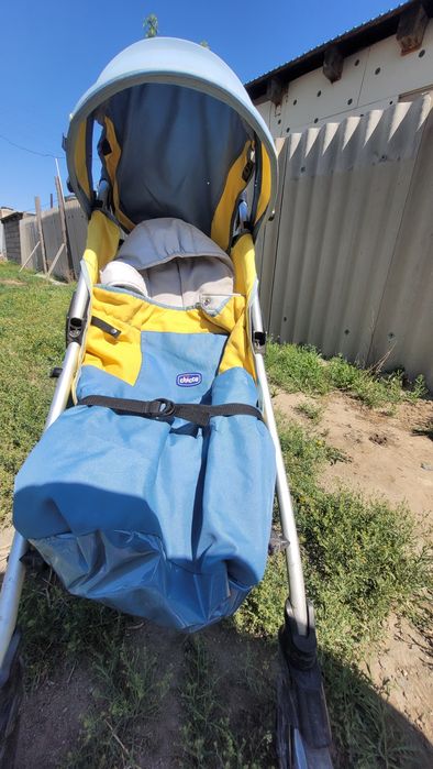 Коляска Chicco не дорого