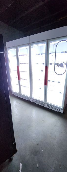 Vitrina frigorifica dublă