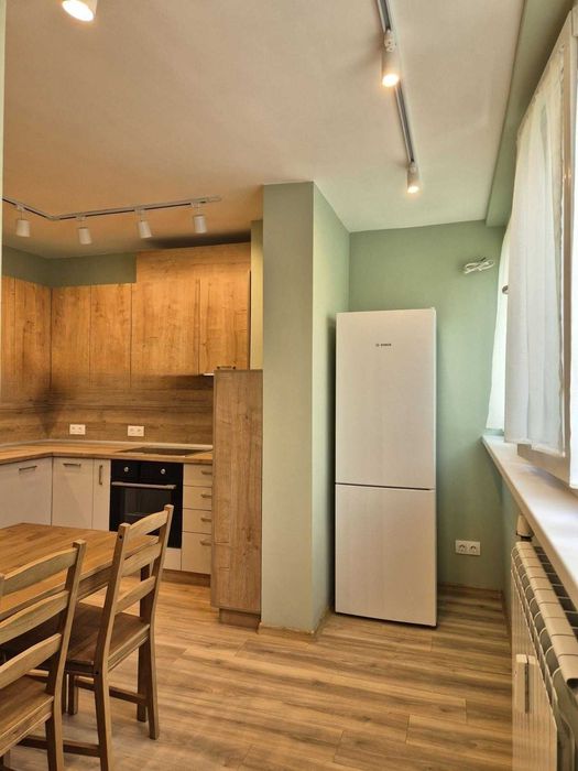 Дава се под наем Тристаен апартамент в София, Хиподрума - 80 кв.м за 612 € - Снимка #3