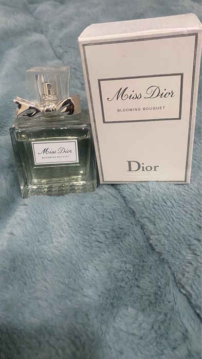 Парфюм: Miss Dior Blooming Bouquet