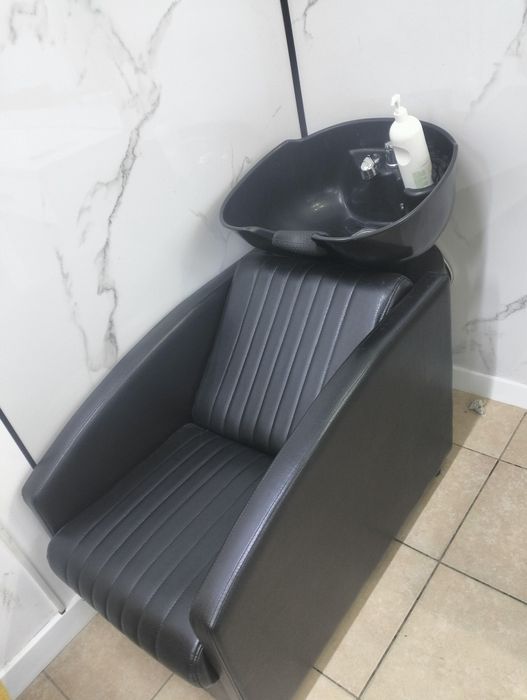 Для салона красоты мебель