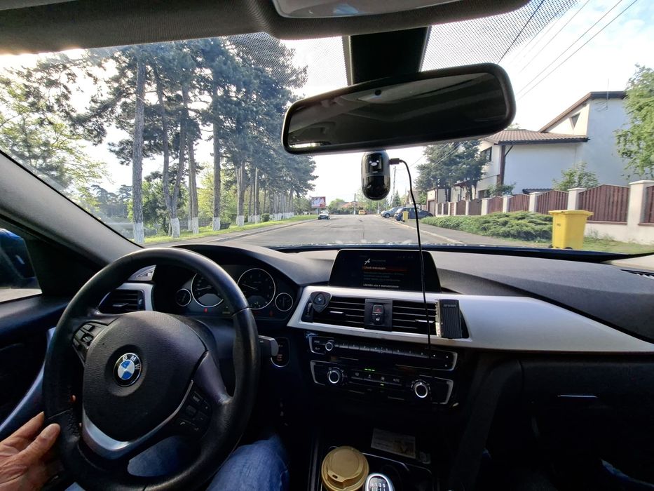 BMW 3 Series 2018 — imagine 4
