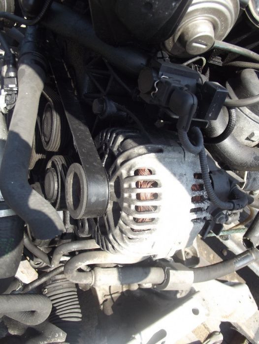 Electromotor BMW 2.0 E87 E90 E81 E82 E92 E92 E93 Alternator dezmembrez