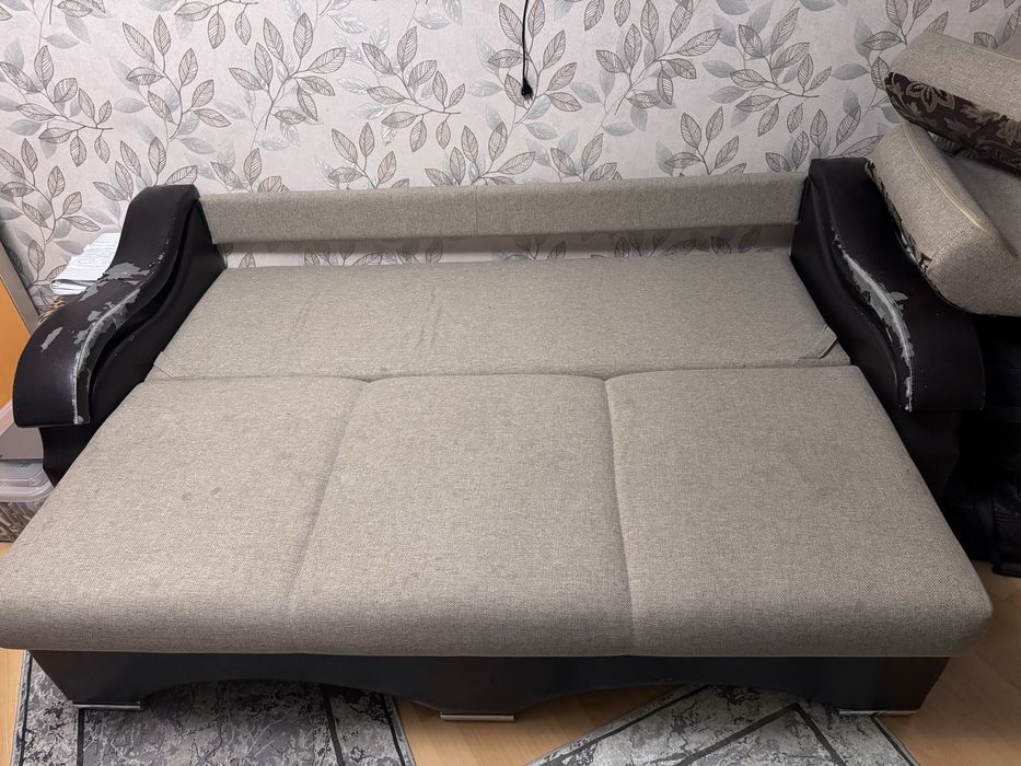 Продается два дивана