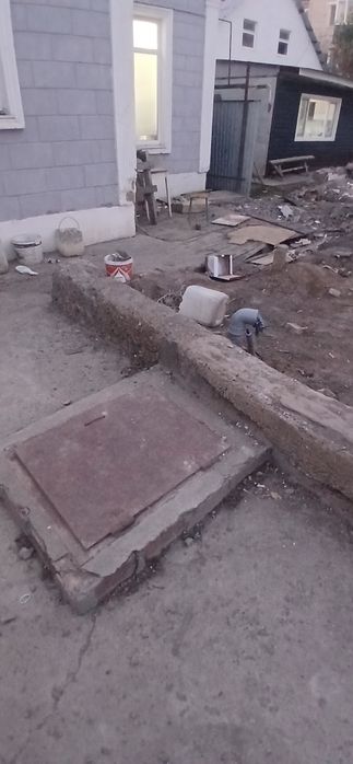 Отдам фундамент на бут. В центре города. Самовывоз