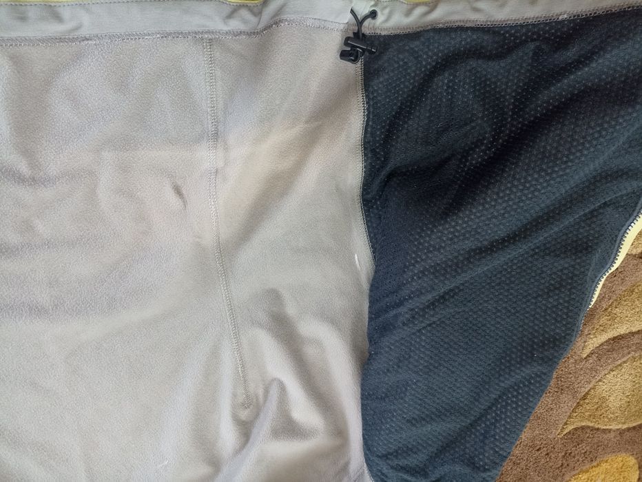 Дамско туристическо яке Hard Wear Mountain