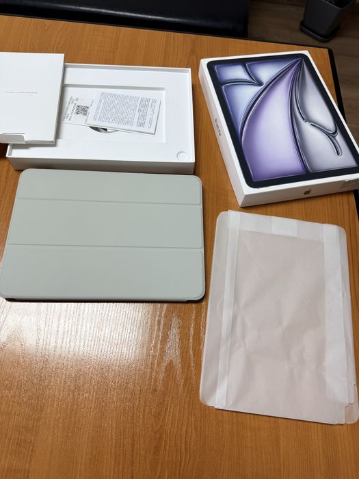 IPad Air M2 11" Space Gray, Гарнция