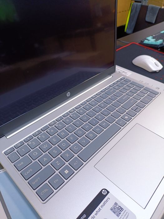 HP 15 Ultra5 125H Touchscreen