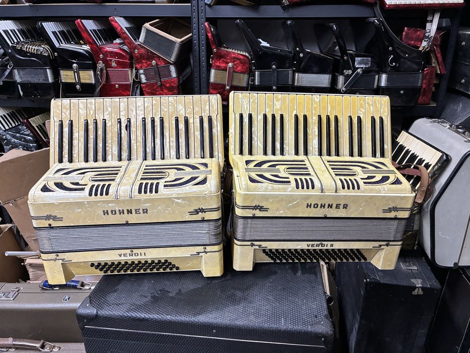 Acordoen Hohner Verdi 1 cu 48 de basi clapa lunga
