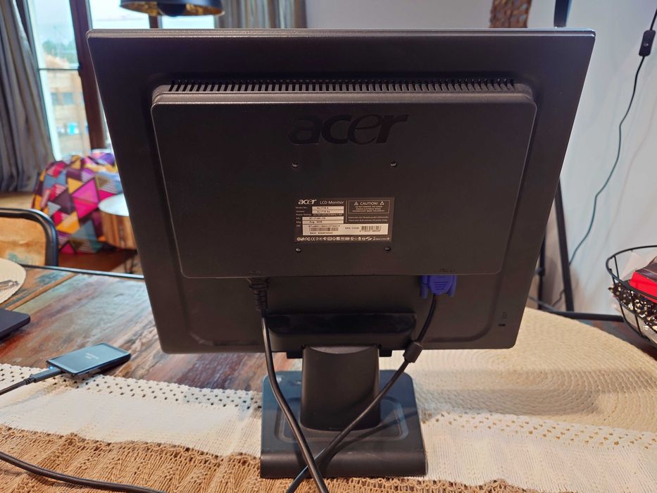 Монитор Acer AL1617