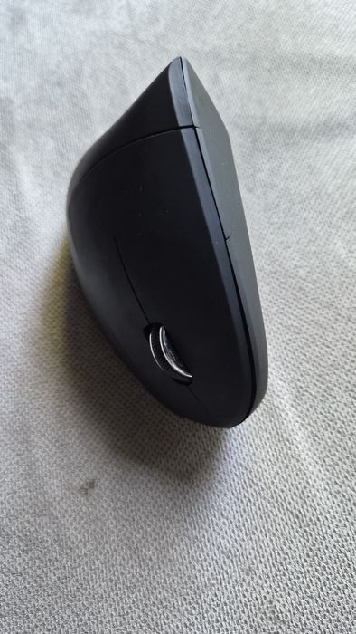 Вертикална мишка