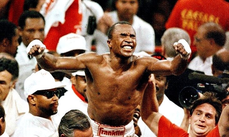 Manusa Box cu autograf Sugar Ray Leonard