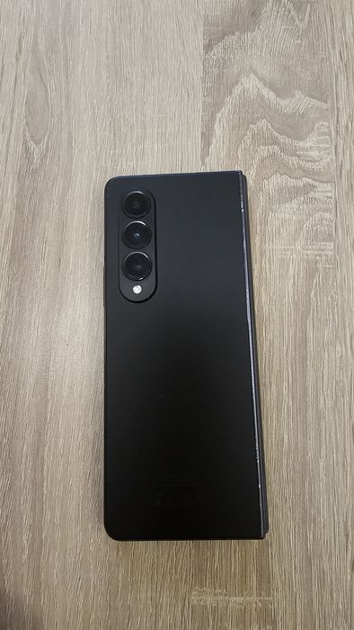Samsung z fold 4