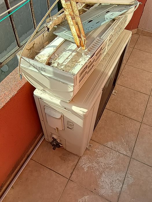Продавам климатик Panasonic CS-UW12GKE на части.