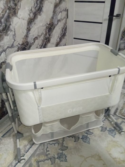 Продается кроватка