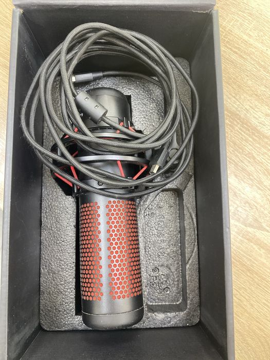Микрофон HyperX QuadCast (A4)