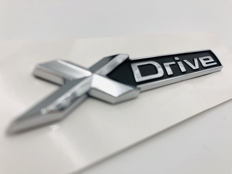 Emblema BMW X-drive model nou