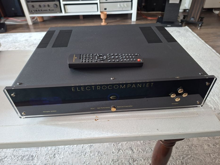 Preamplificator Electrocompaniet EC 4.7