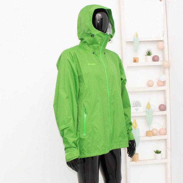 Bergans мъжко яке Nesset зелено с качулка водоустойчиво 10000mm L