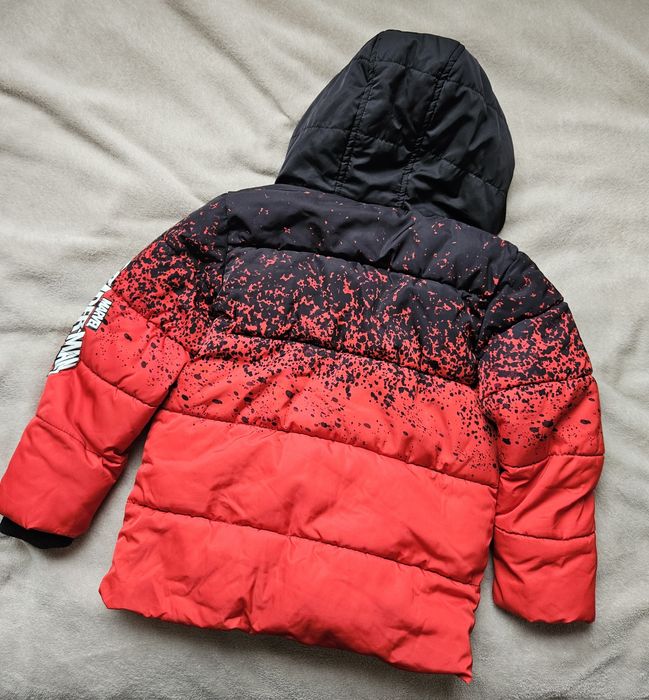 Яке за момче spiderman