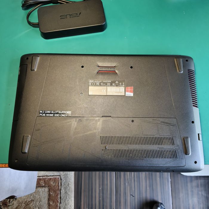 Asus Tuf Gaming с большим экраном